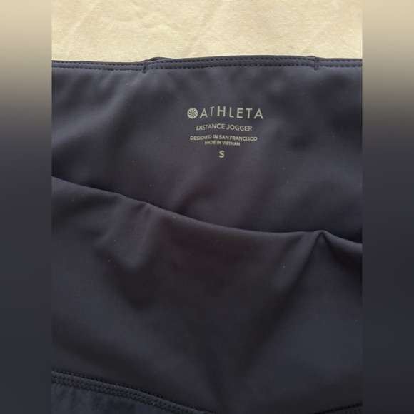 Athleta Distance Jogger In Dobby in navy - Picture 4 of 14